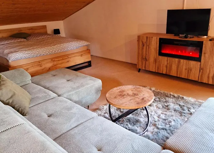 Anna Feriehus Štôla